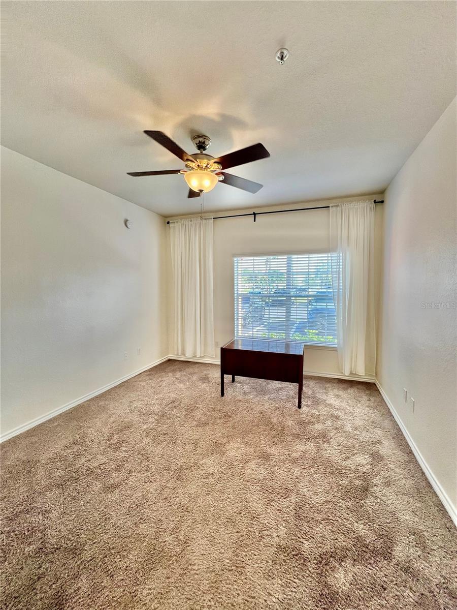 Image 20 of 33 For 4345 Bayside Village Drive 102