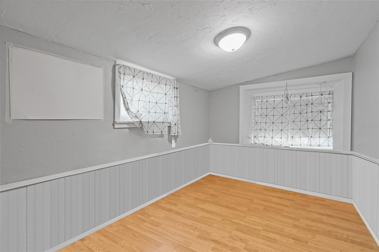 Image 15 of 34 For 5138 Preston Avenue S