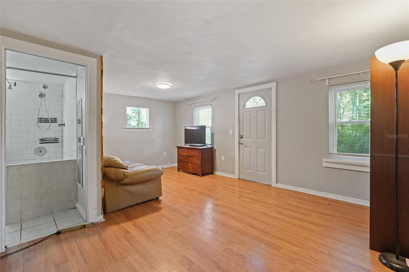 Image 9 of 34 For 5138 Preston Avenue S