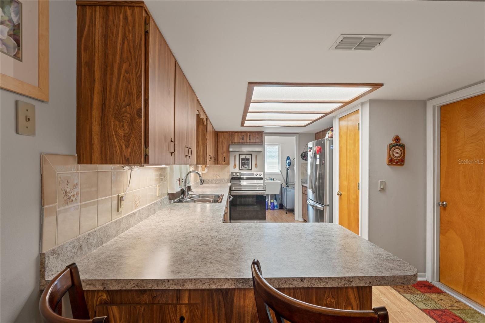 Image 11 of 67 For 6491 Wingate Street