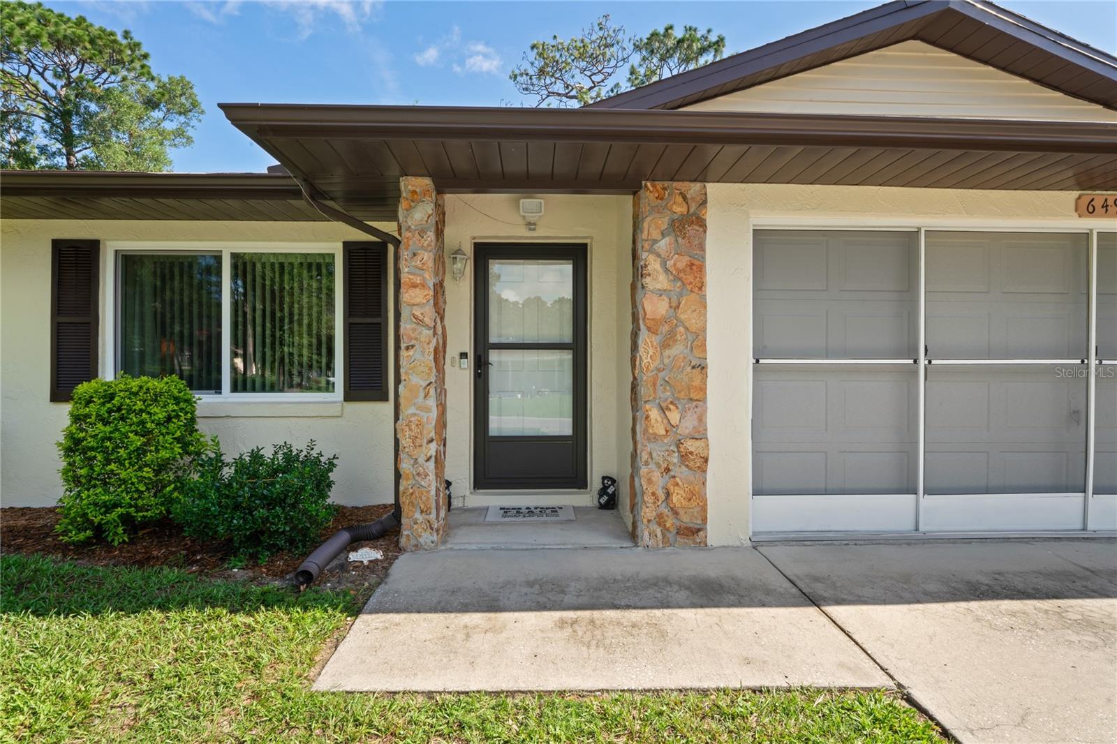 Image 3 of 67 For 6491 Wingate Street