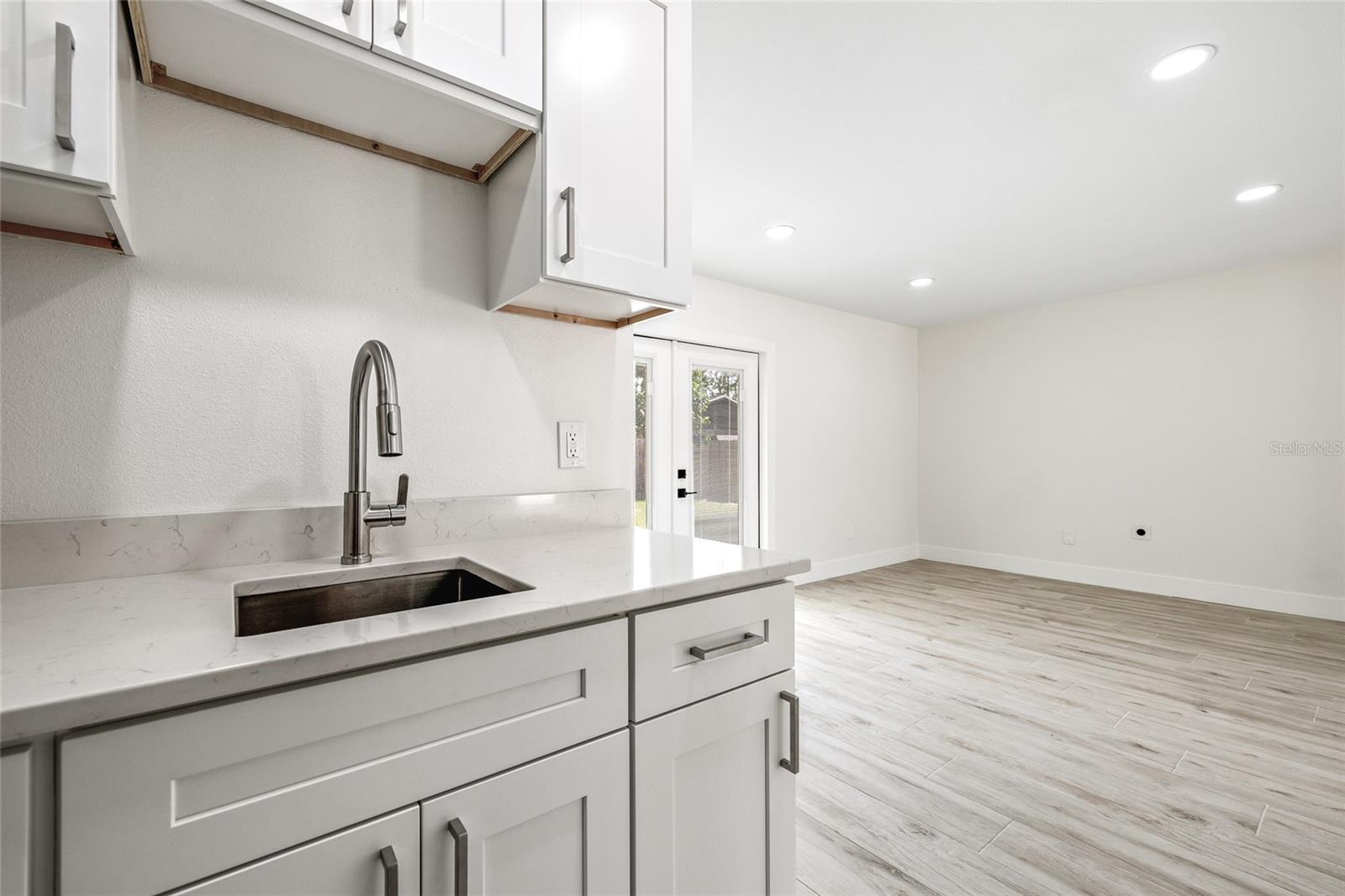 Image 21 of 54 For 7311 Armenia Avenue