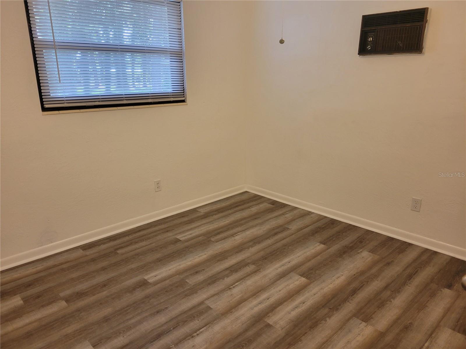 Image 19 of 25 For 4245 78th Street N