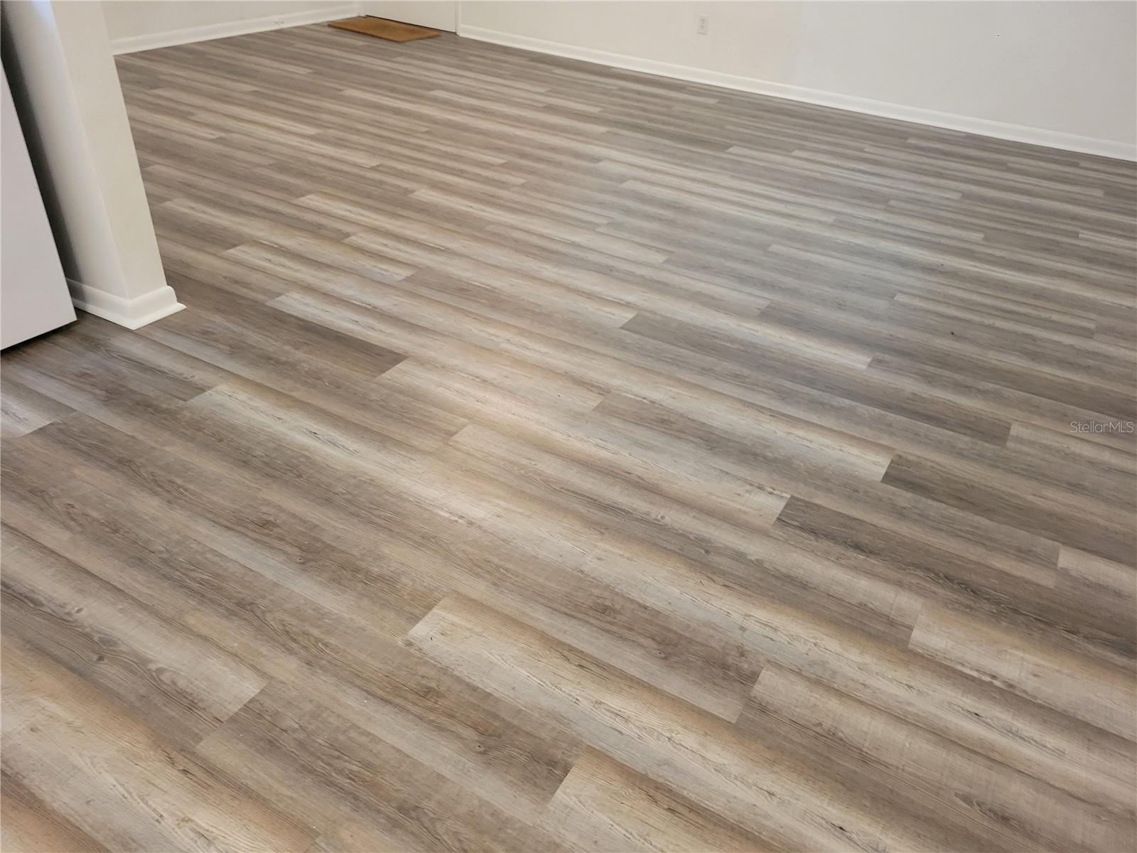Image 22 of 25 For 4245 78th Street N