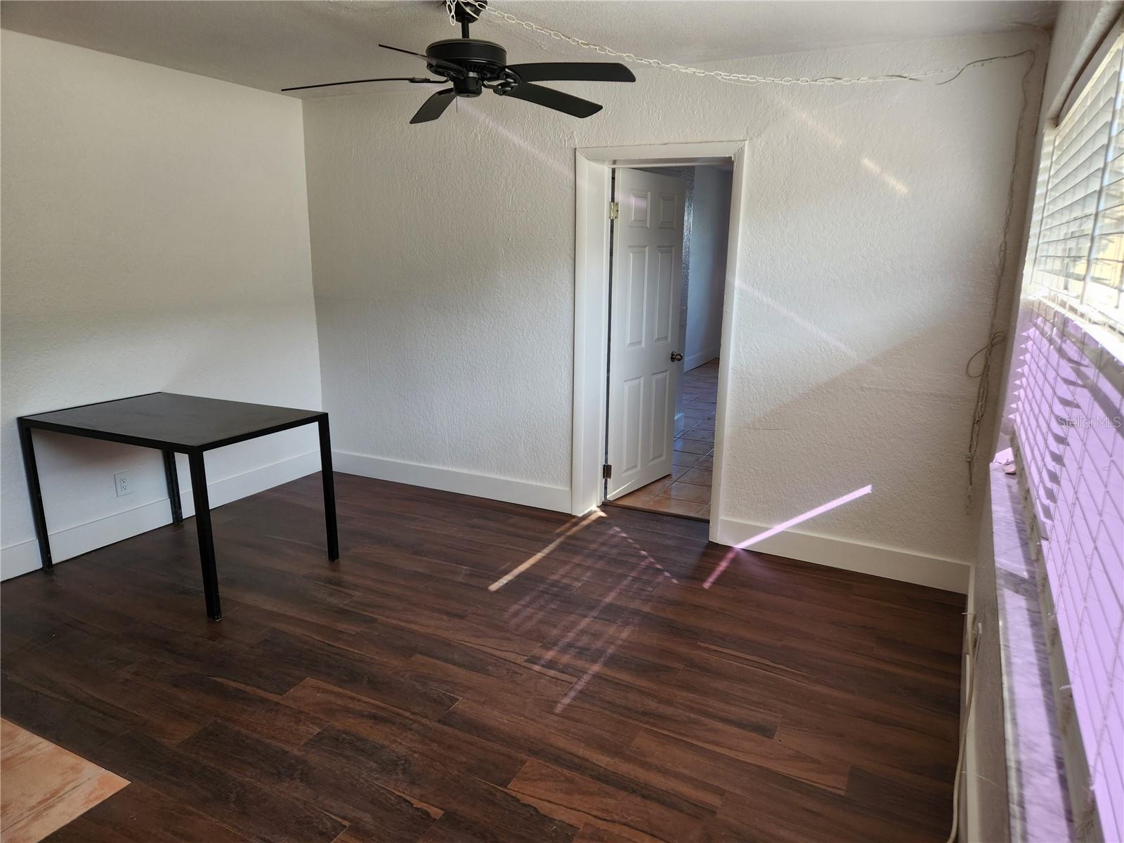 Image 5 of 12 For 155 110th Avenue 4