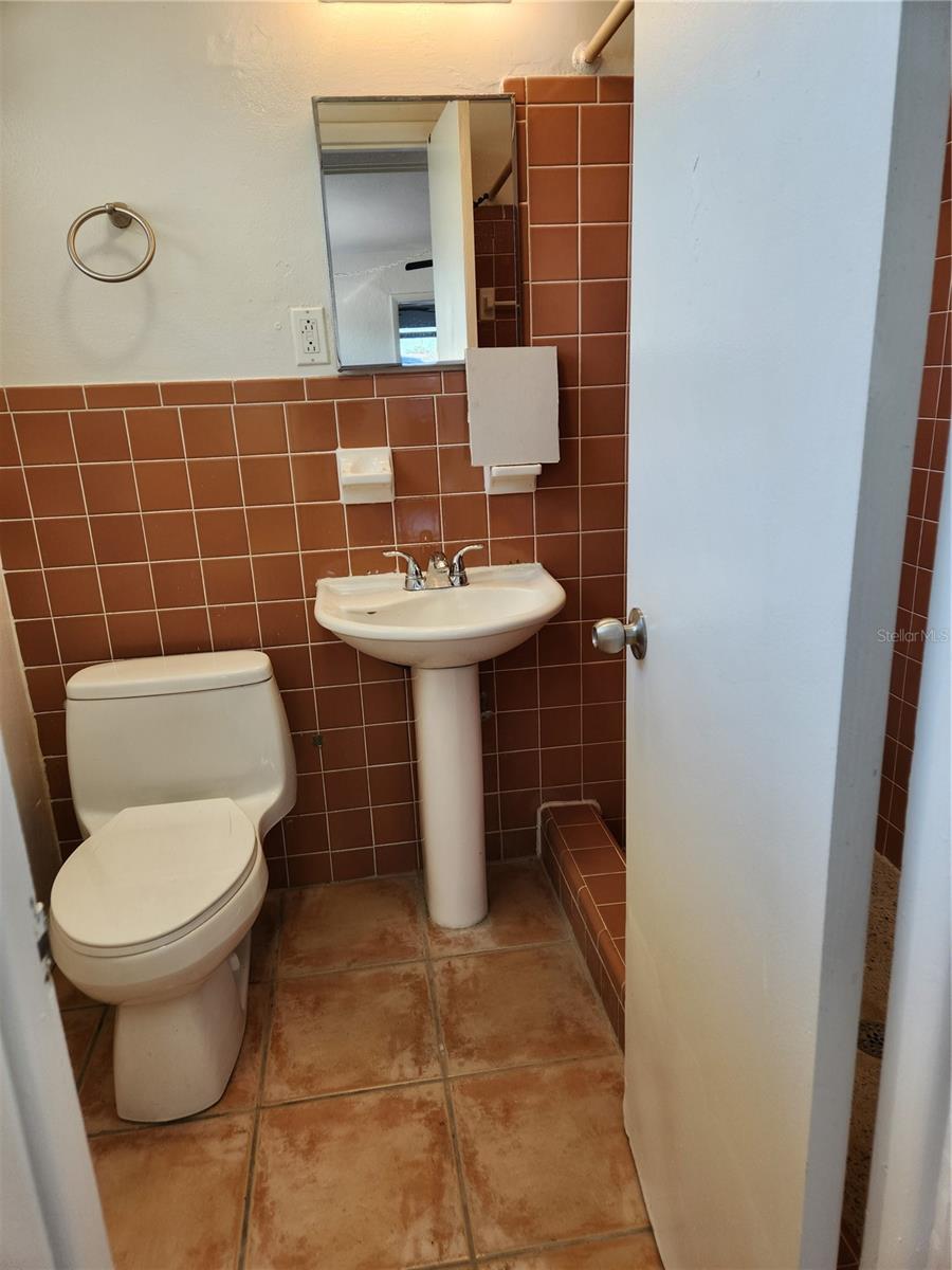 Image 7 of 12 For 155 110th Avenue 4