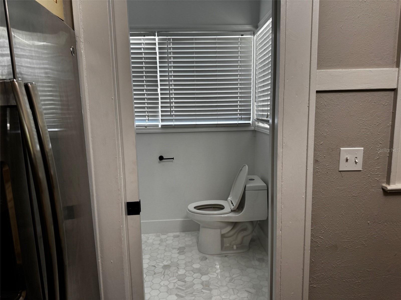 Image 24 of 34 For 403 Albany Avenue 1