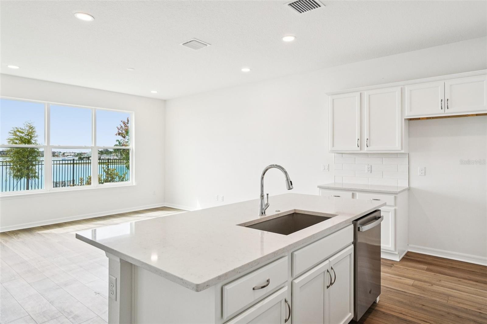 Image 10 of 57 For 11122 Tidepool Court