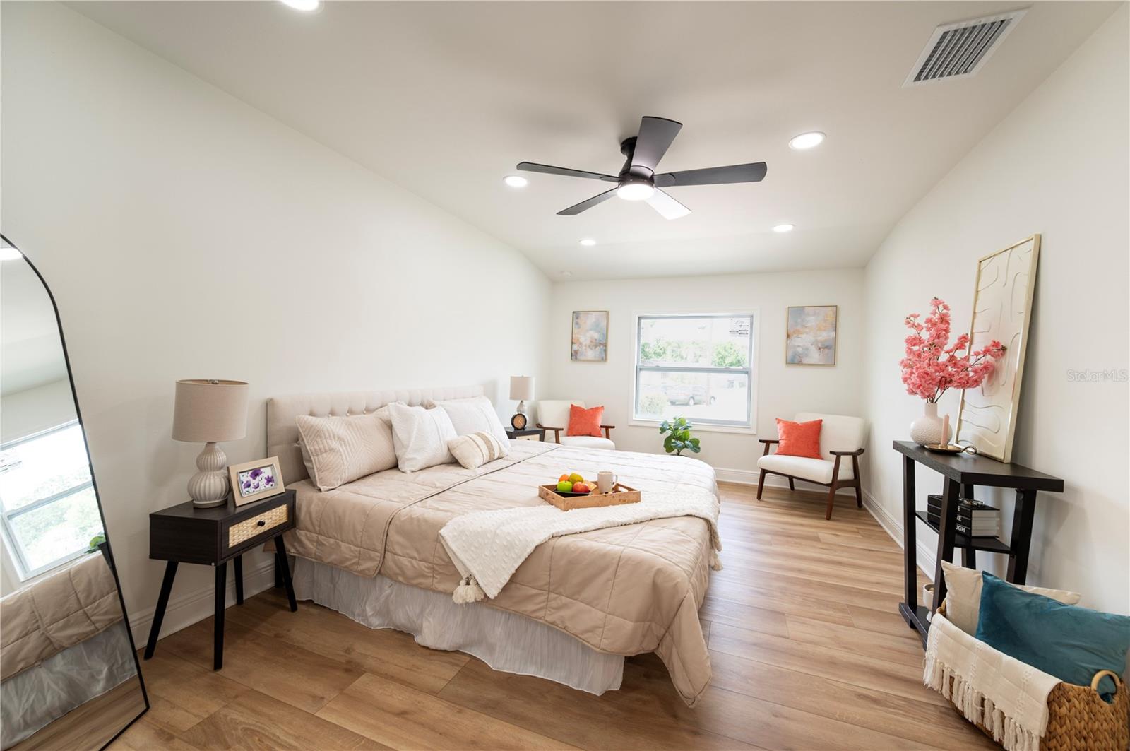 Image 13 of 38 For 5205 Ansley Circle