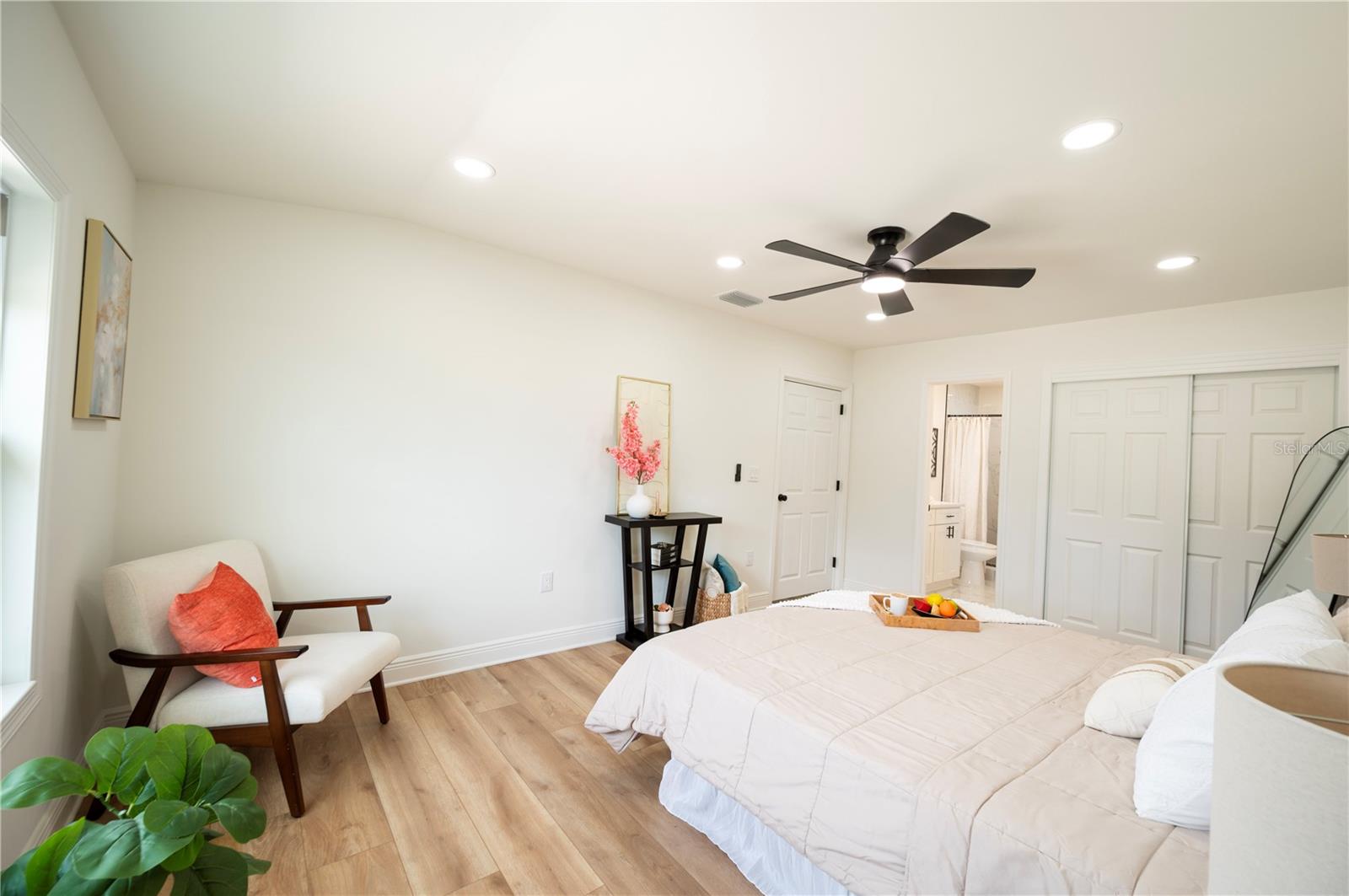 Image 16 of 38 For 5205 Ansley Circle