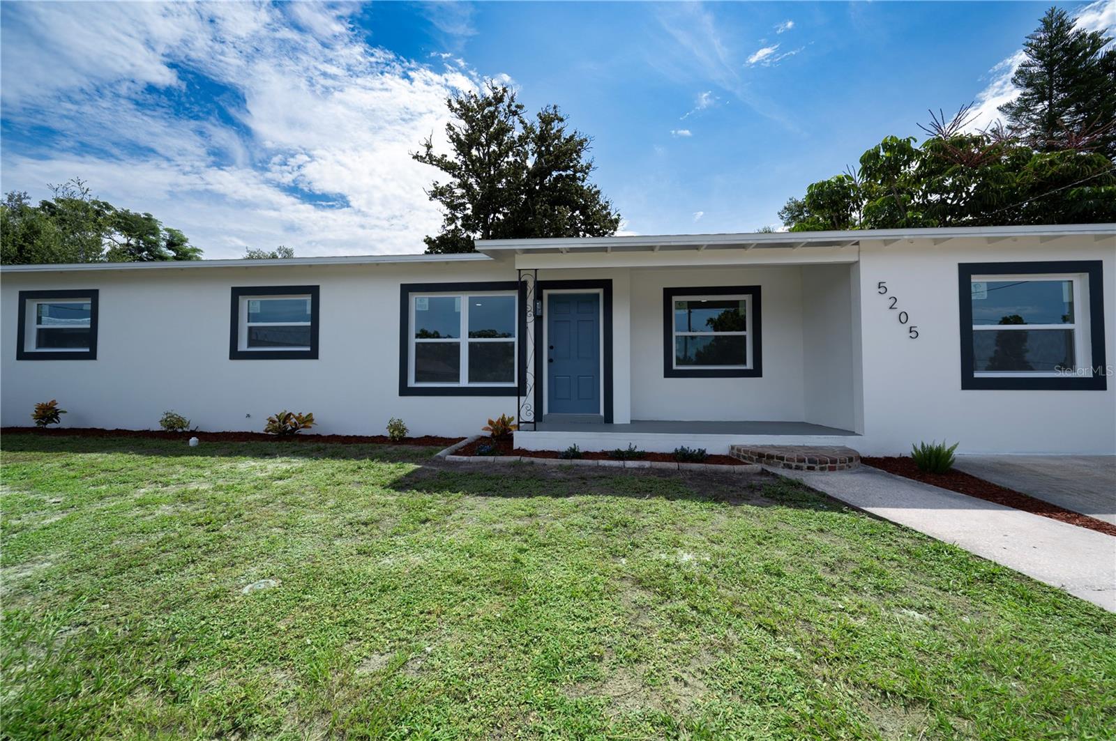 Image 3 of 38 For 5205 Ansley Circle
