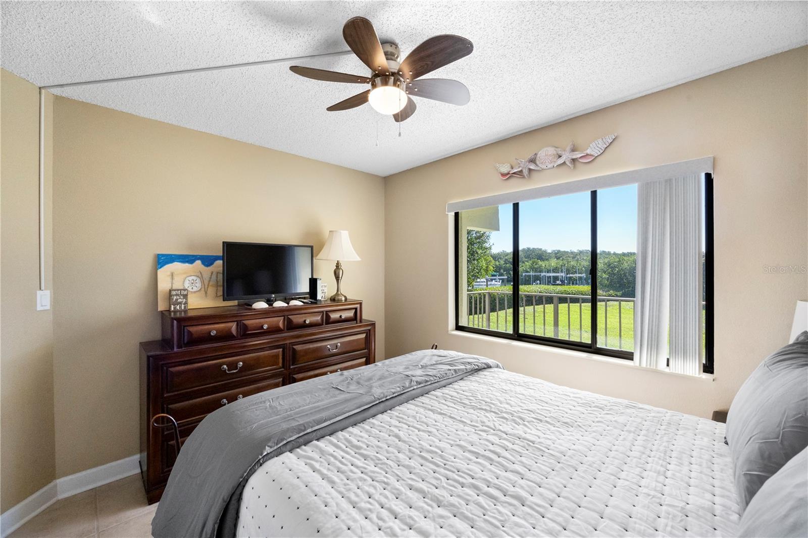 Image 15 of 28 For 1515 Pinellas Bayway S 7