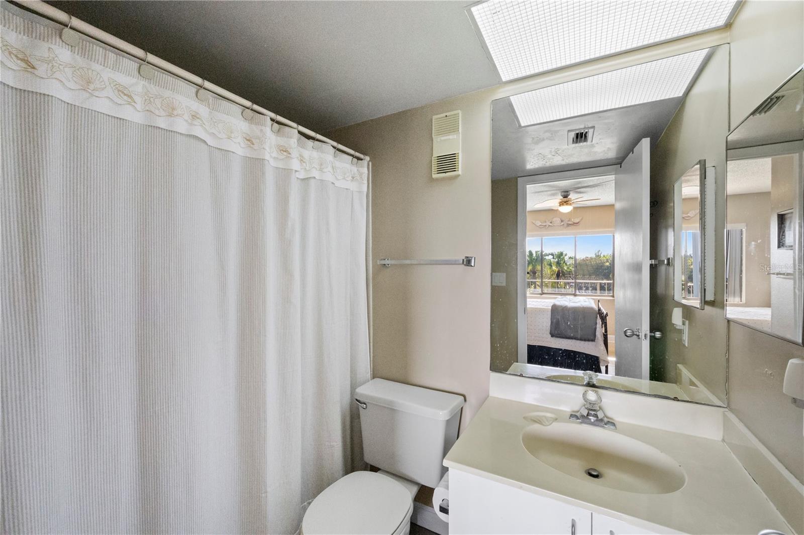 Image 16 of 28 For 1515 Pinellas Bayway S 7