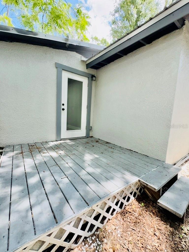 Image 15 of 18 For 1403 E Laura St