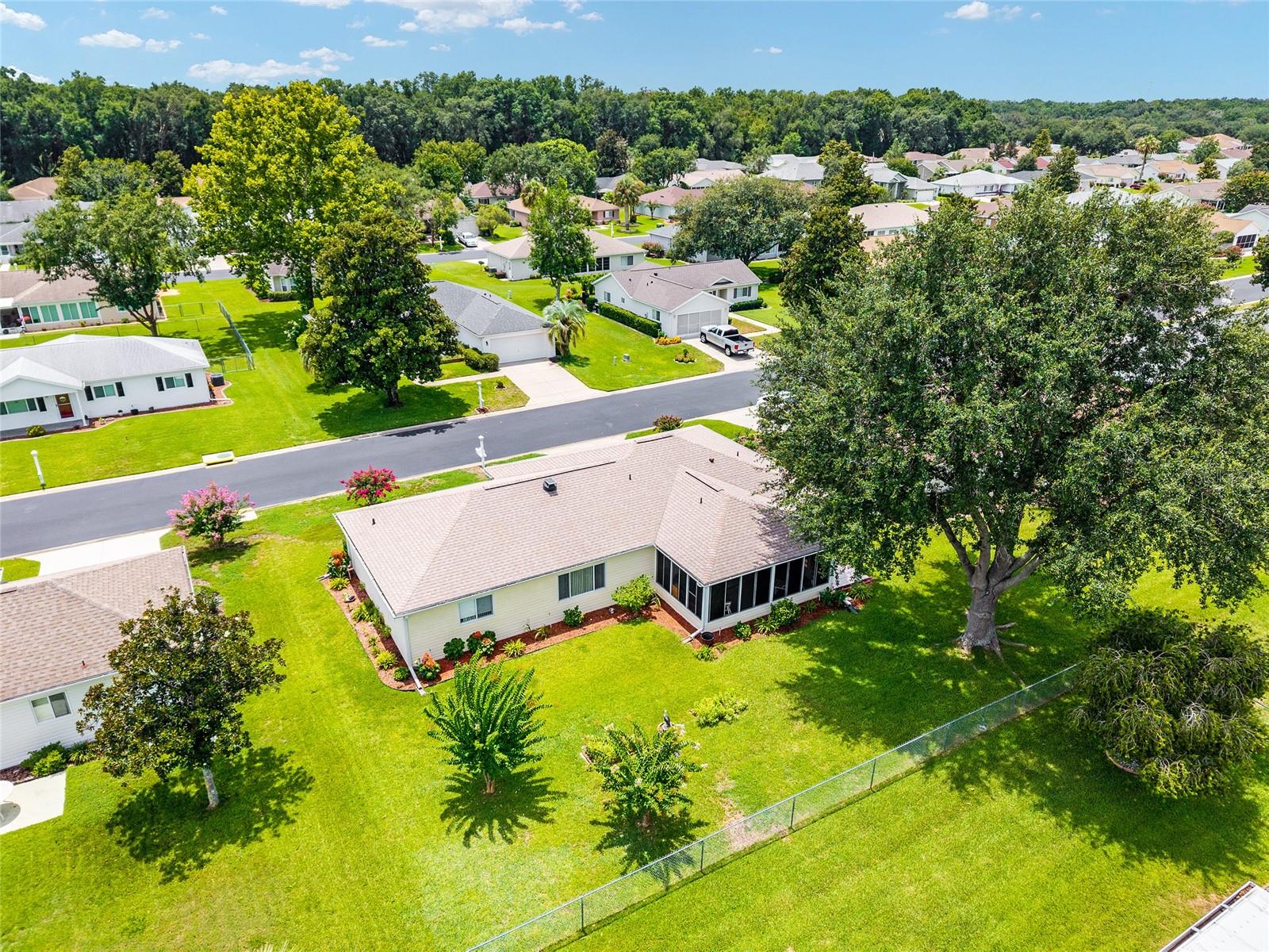 Image 45 of 73 For 11335 138th Lane
