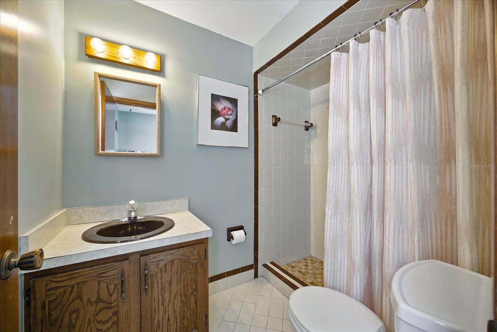 Image 23 of 28 For 3151 Las Olas Drive