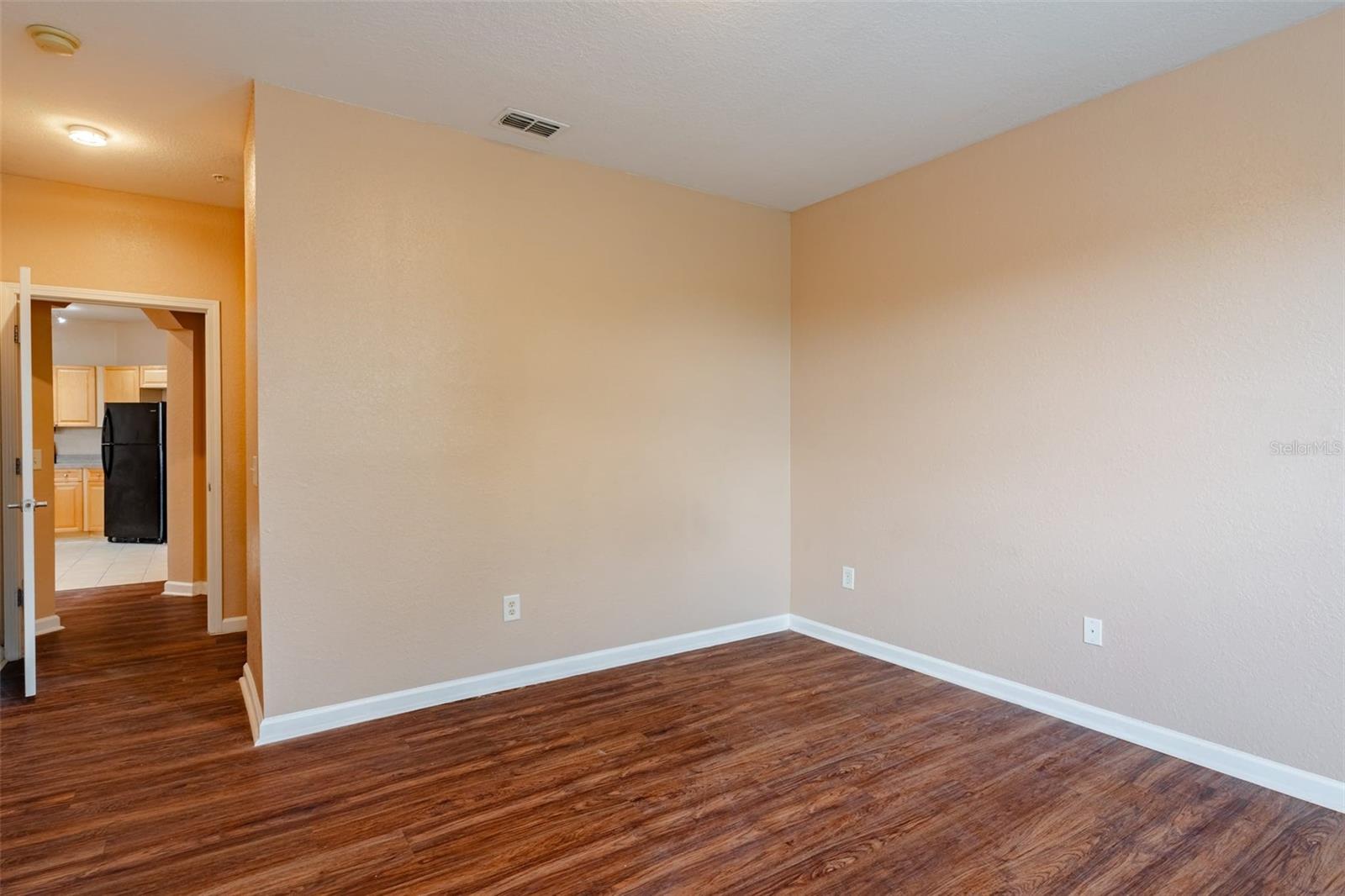 Image 22 of 27 For 709 Terrace Ridge Circle 428