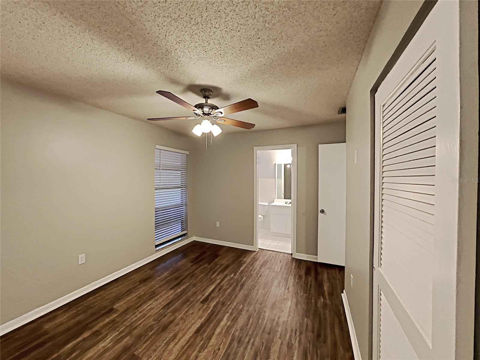 Image 13 of 22 For 13741 46th Terrace
