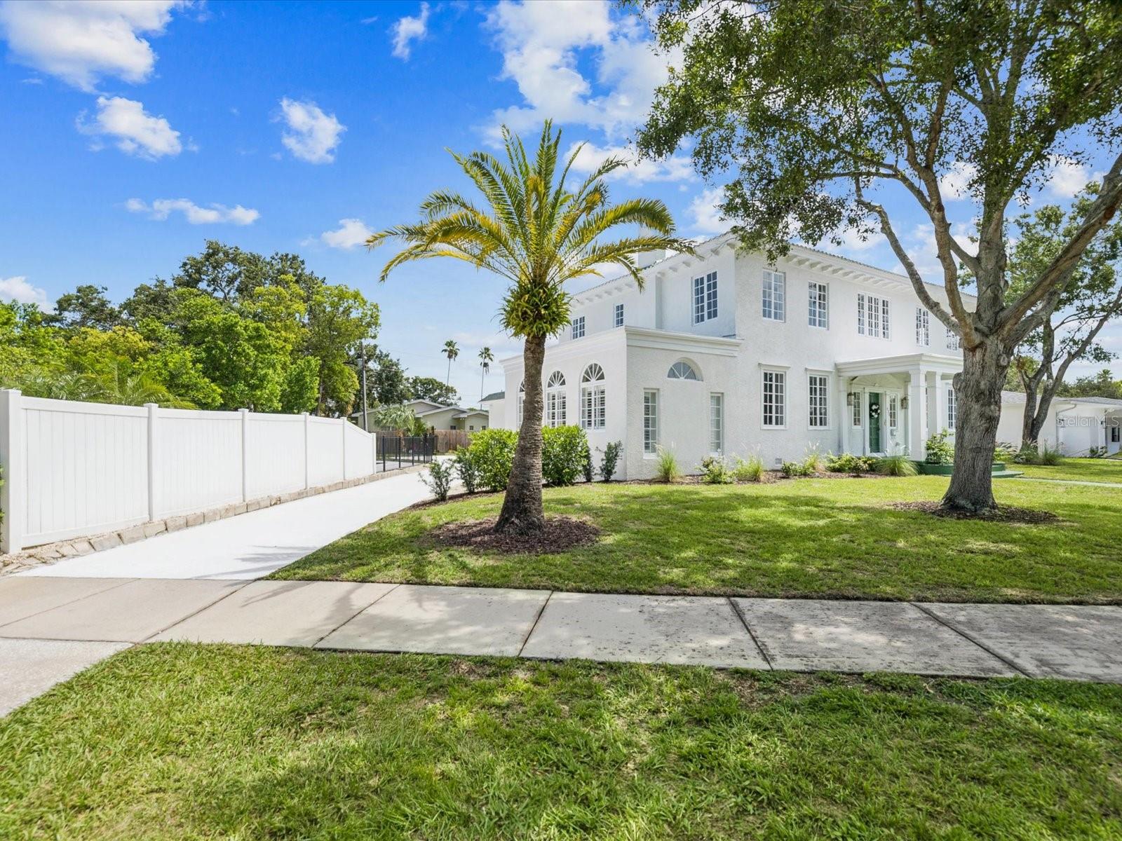 Image 48 of 62 For 456 Gardenia Street