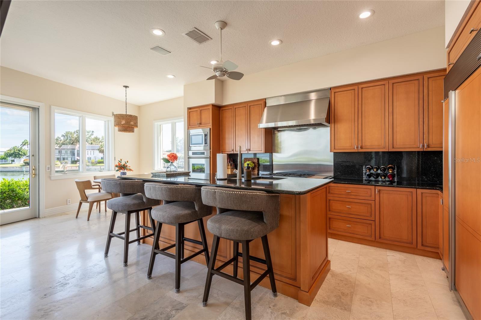 Image 16 of 100 For 4703 Dolphin Cay Lane S