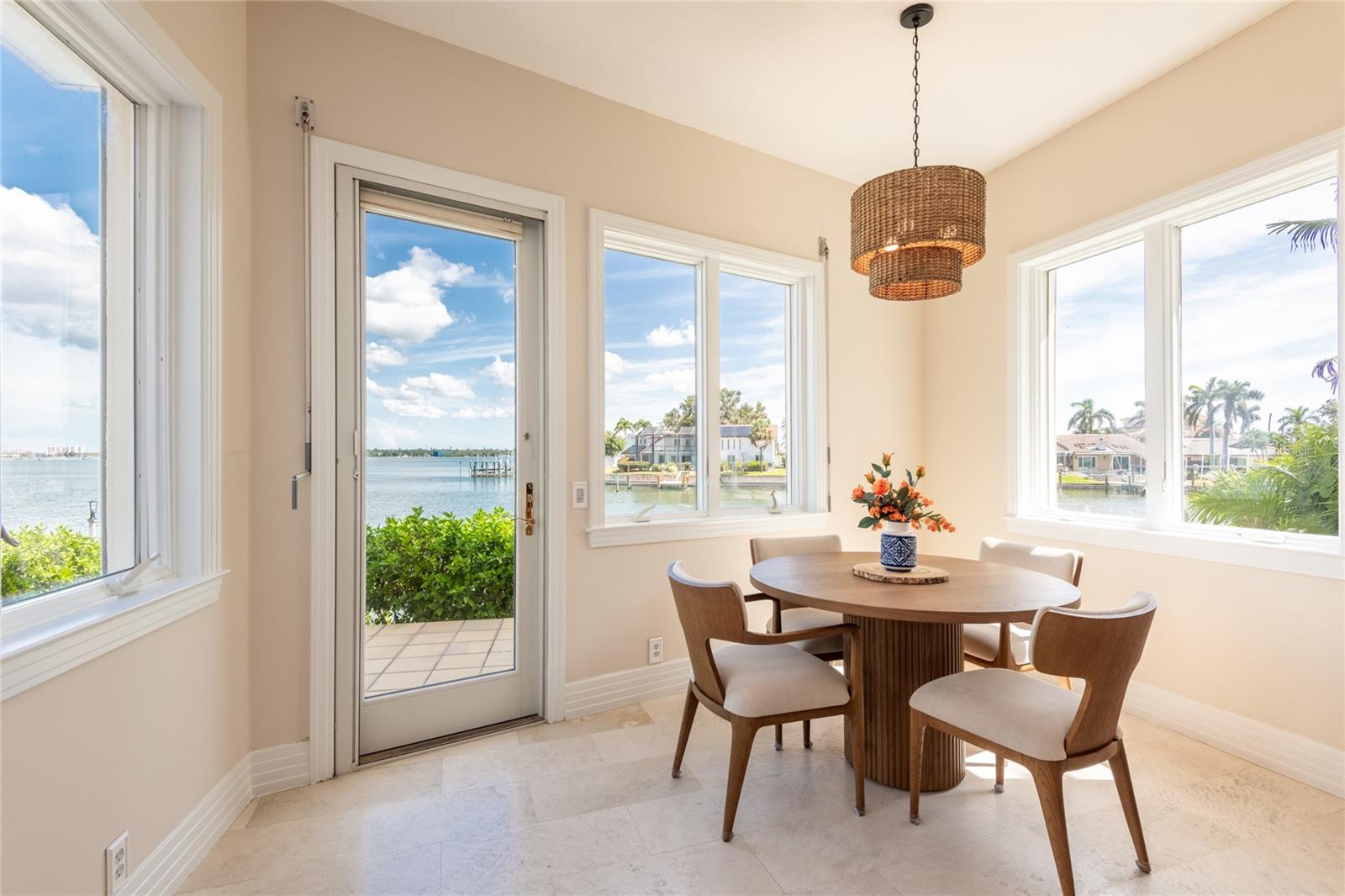 Image 22 of 100 For 4703 Dolphin Cay Lane S
