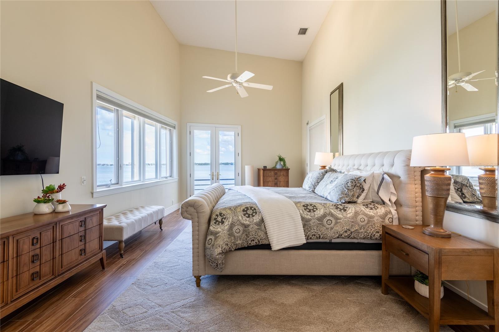 Image 27 of 100 For 4703 Dolphin Cay Lane S