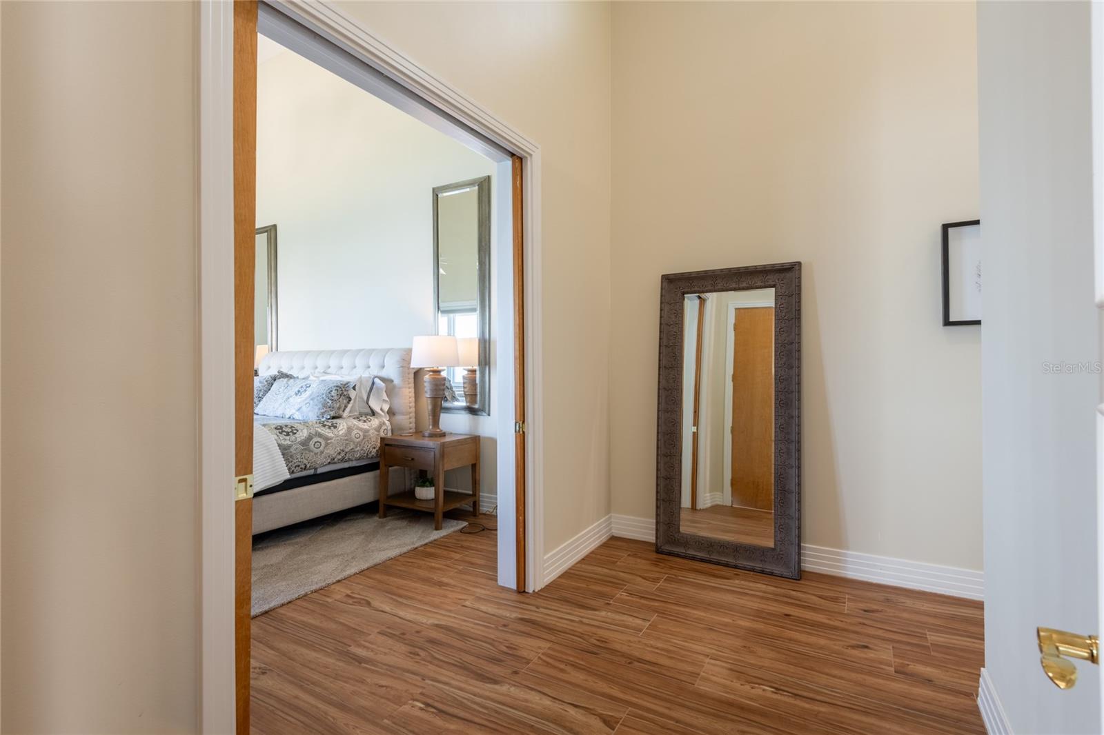 Image 28 of 100 For 4703 Dolphin Cay Lane S