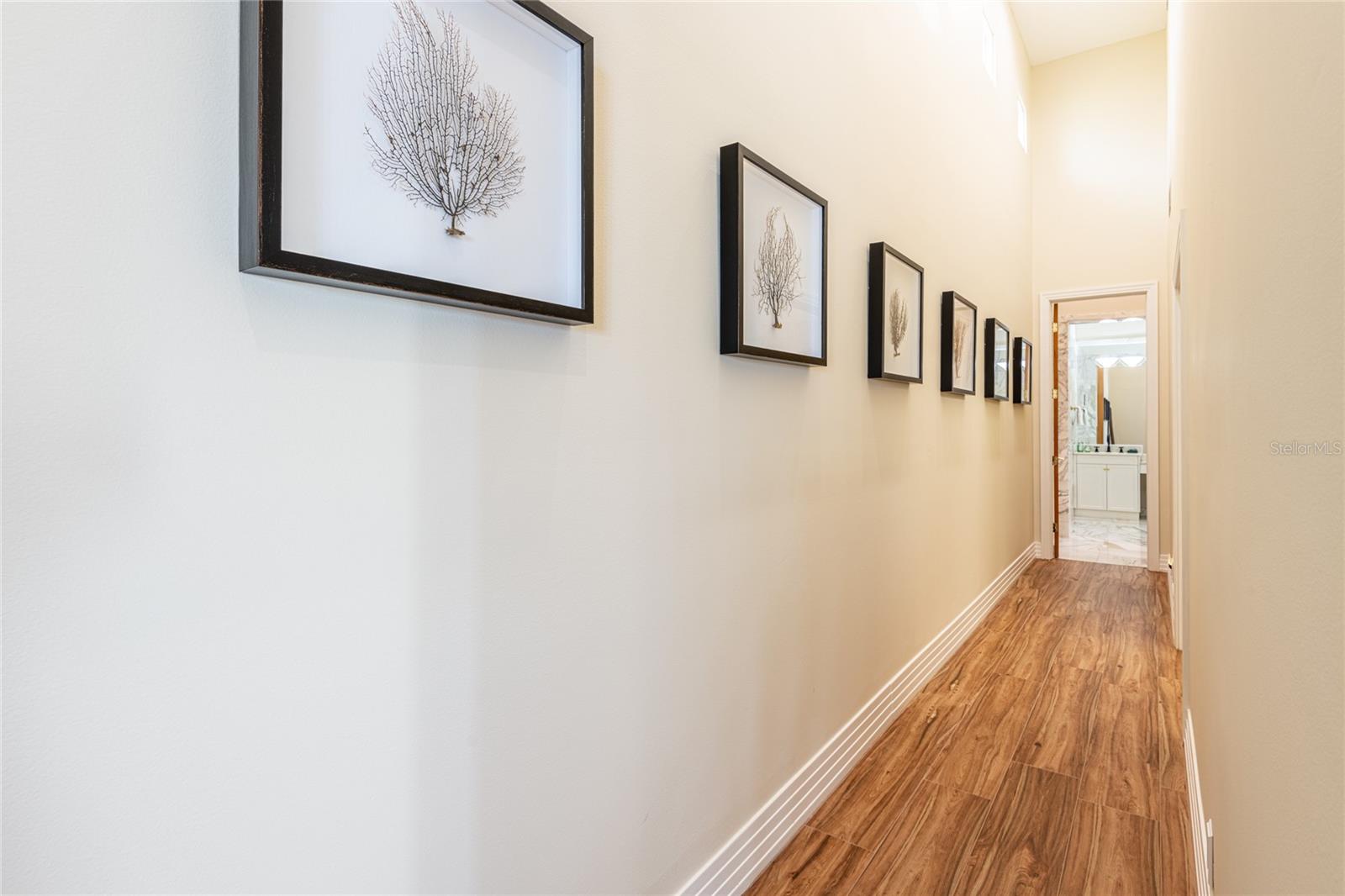 Image 32 of 100 For 4703 Dolphin Cay Lane S