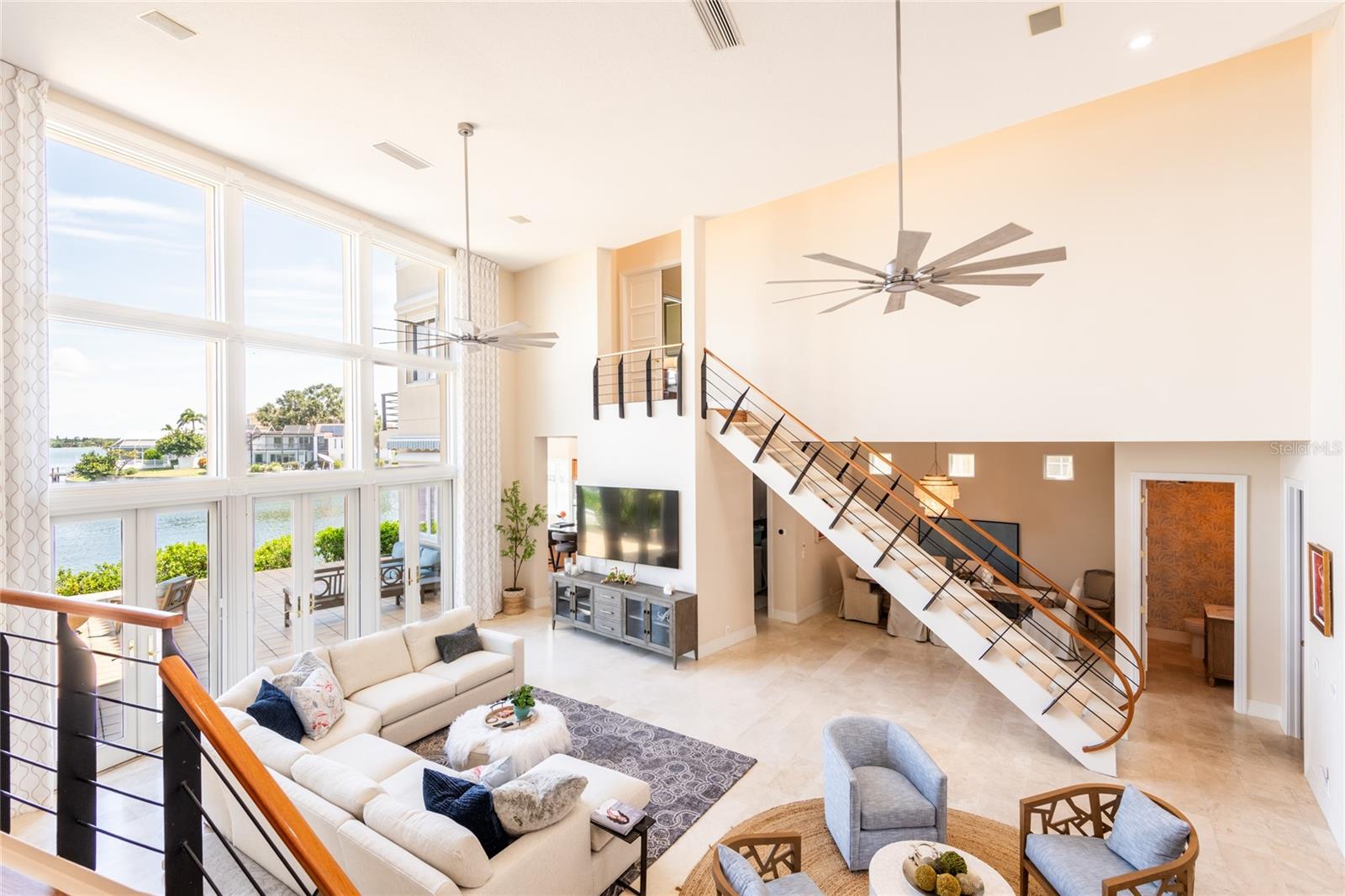 Image 45 of 100 For 4703 Dolphin Cay Lane S