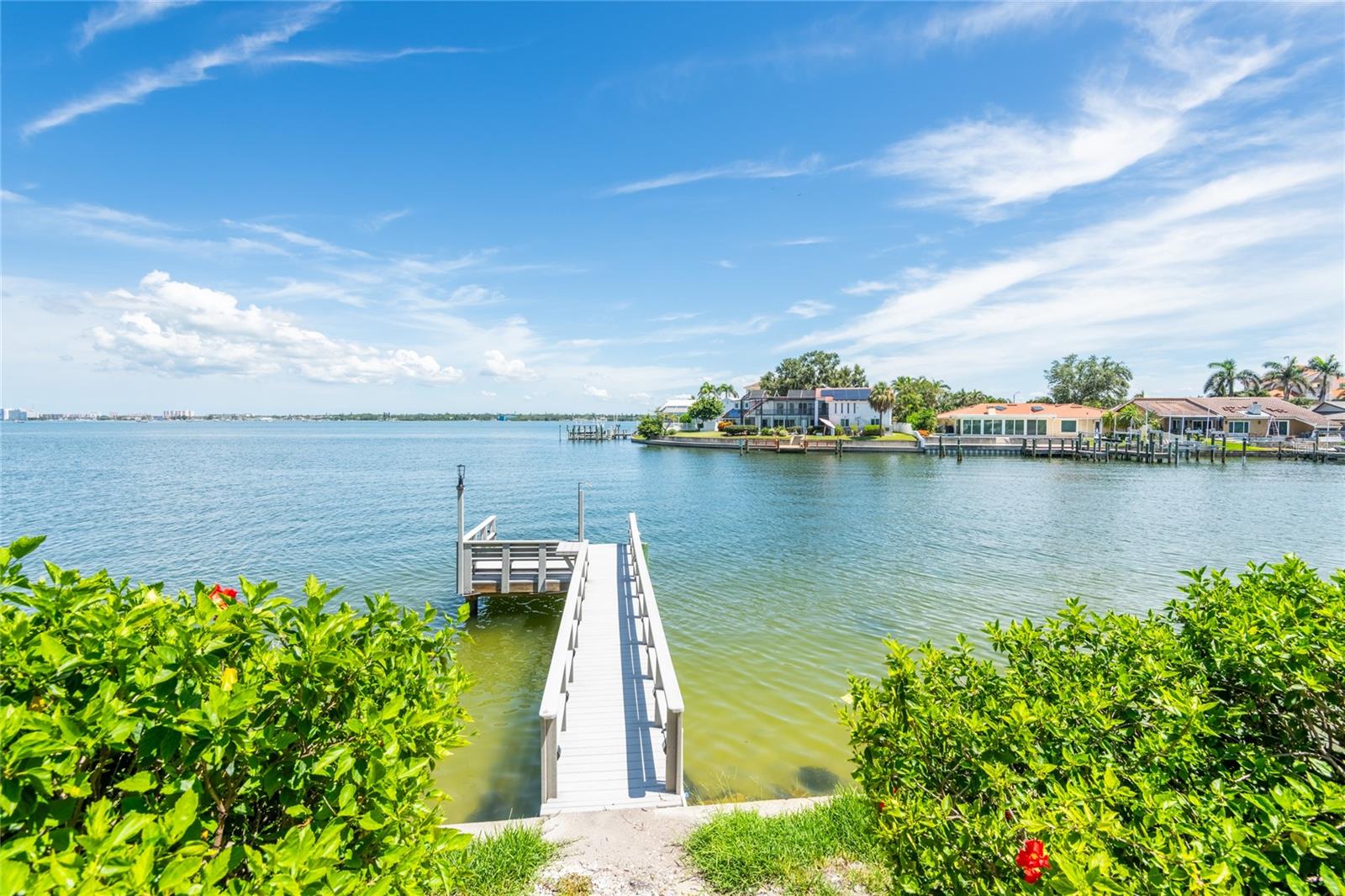 Image 65 of 100 For 4703 Dolphin Cay Lane S