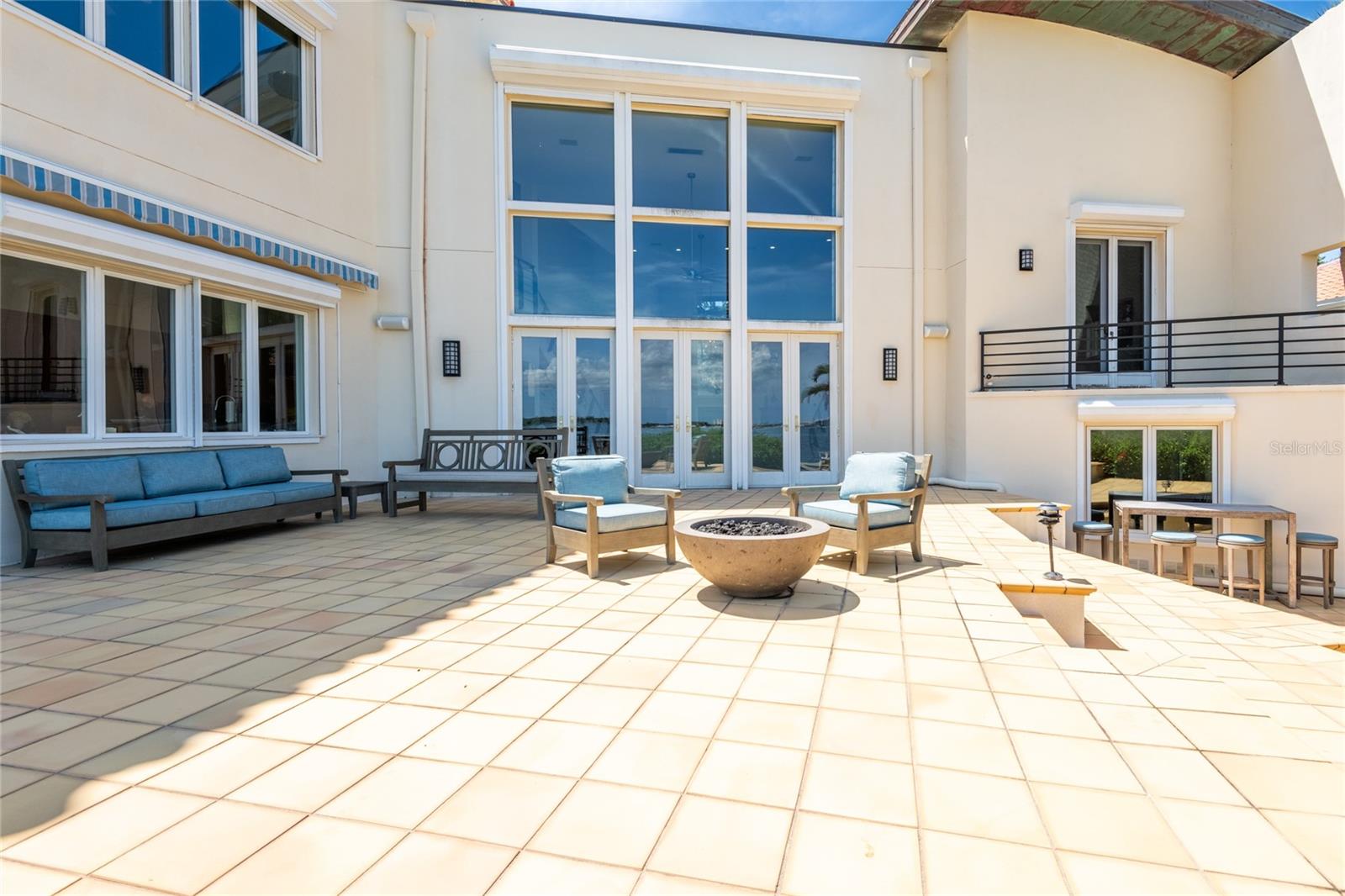 Image 66 of 100 For 4703 Dolphin Cay Lane S