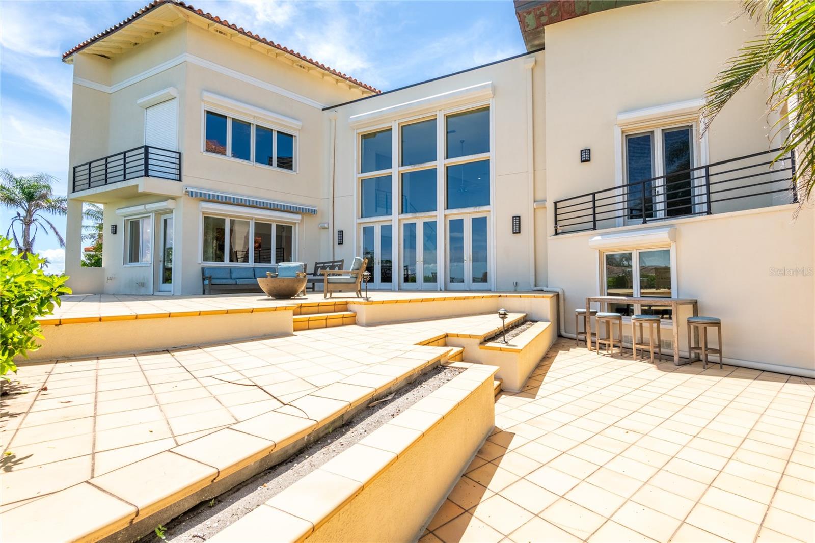 Image 74 of 100 For 4703 Dolphin Cay Lane S