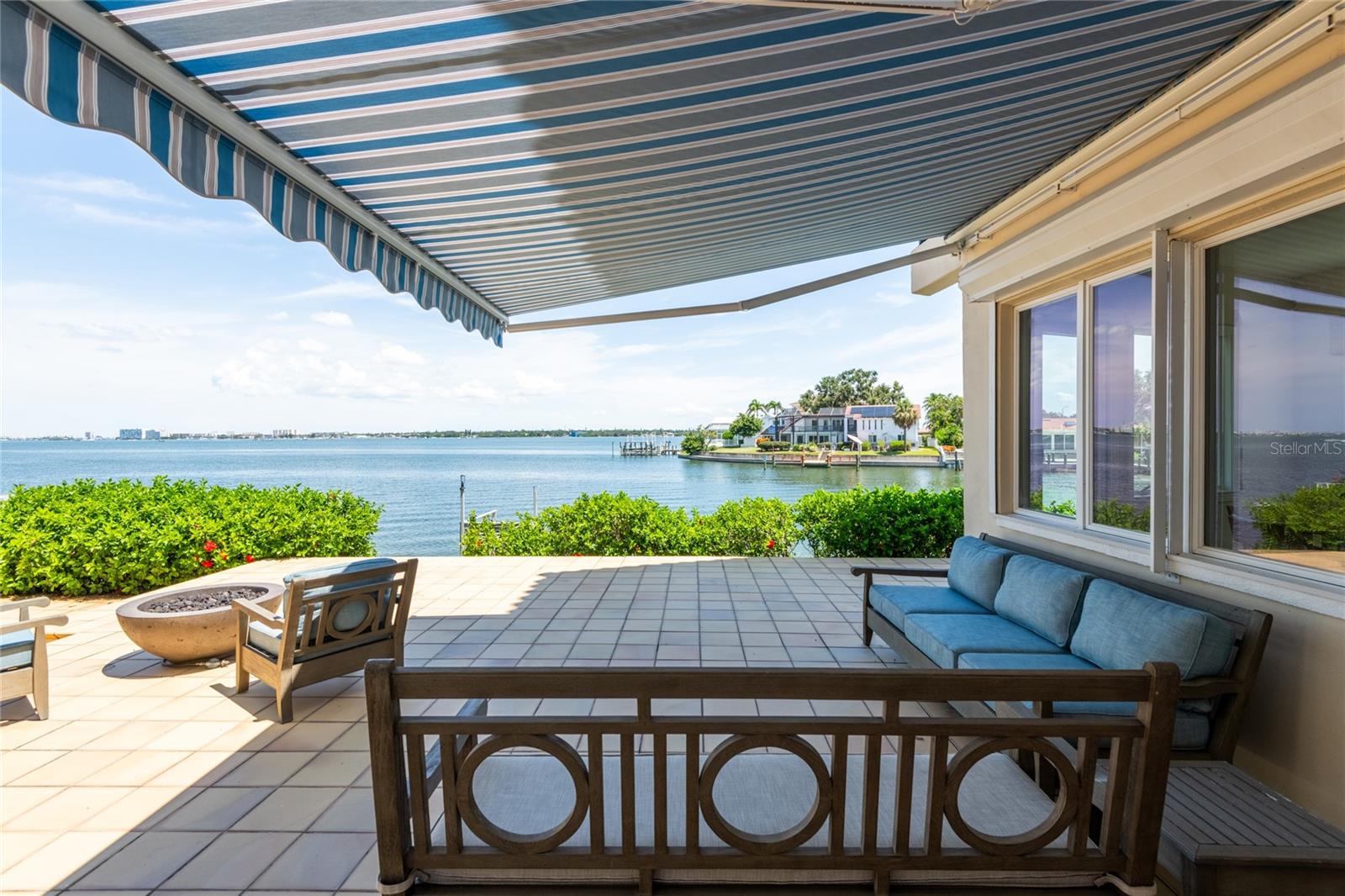 Image 79 of 100 For 4703 Dolphin Cay Lane S
