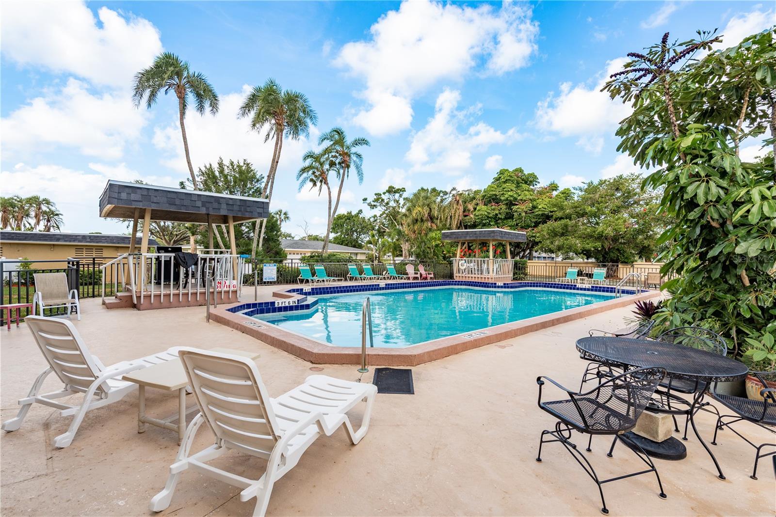 Image 14 of 26 For 8950 Park Boulevard 508
