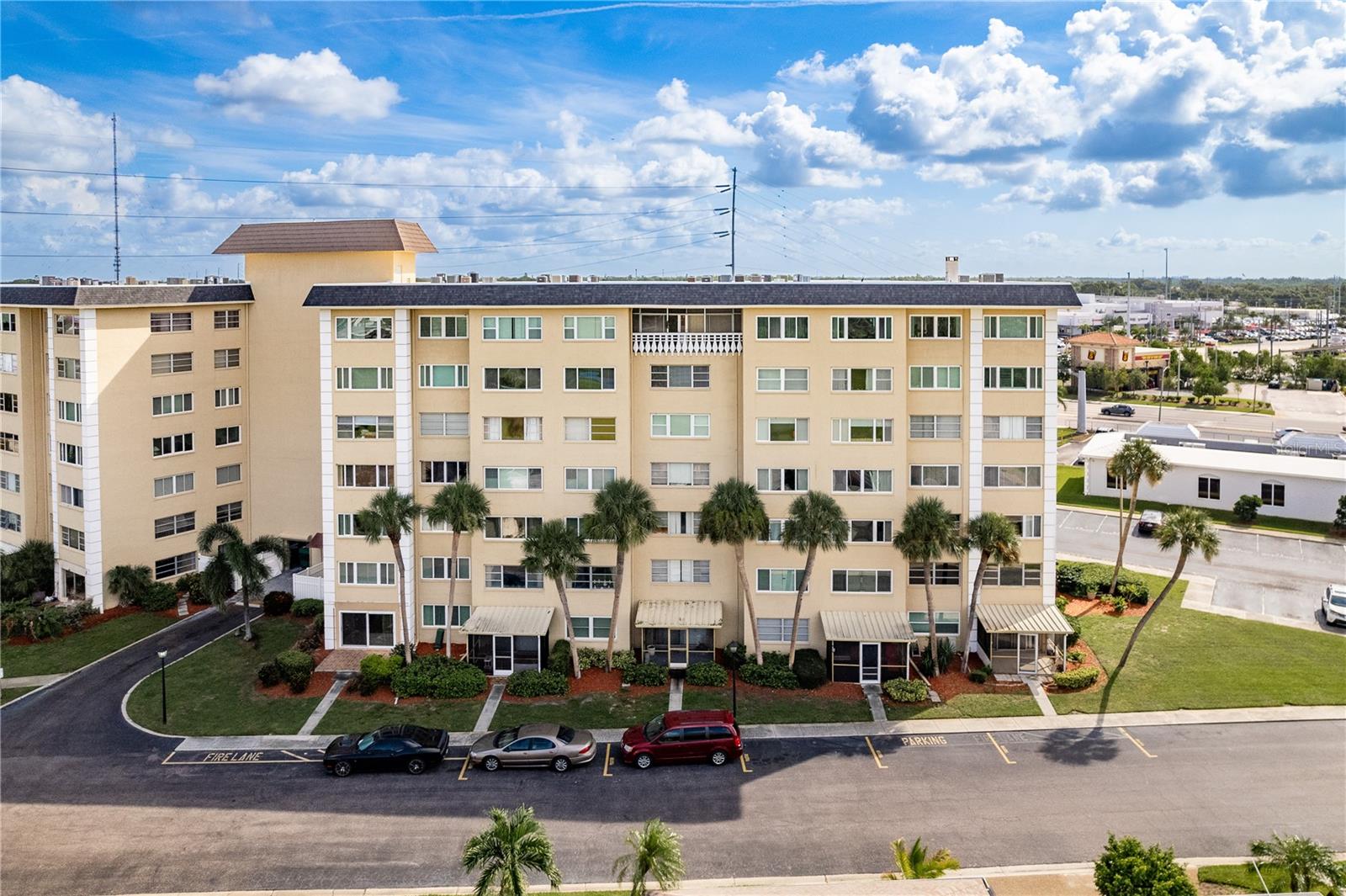 Image 22 of 26 For 8950 Park Boulevard 508
