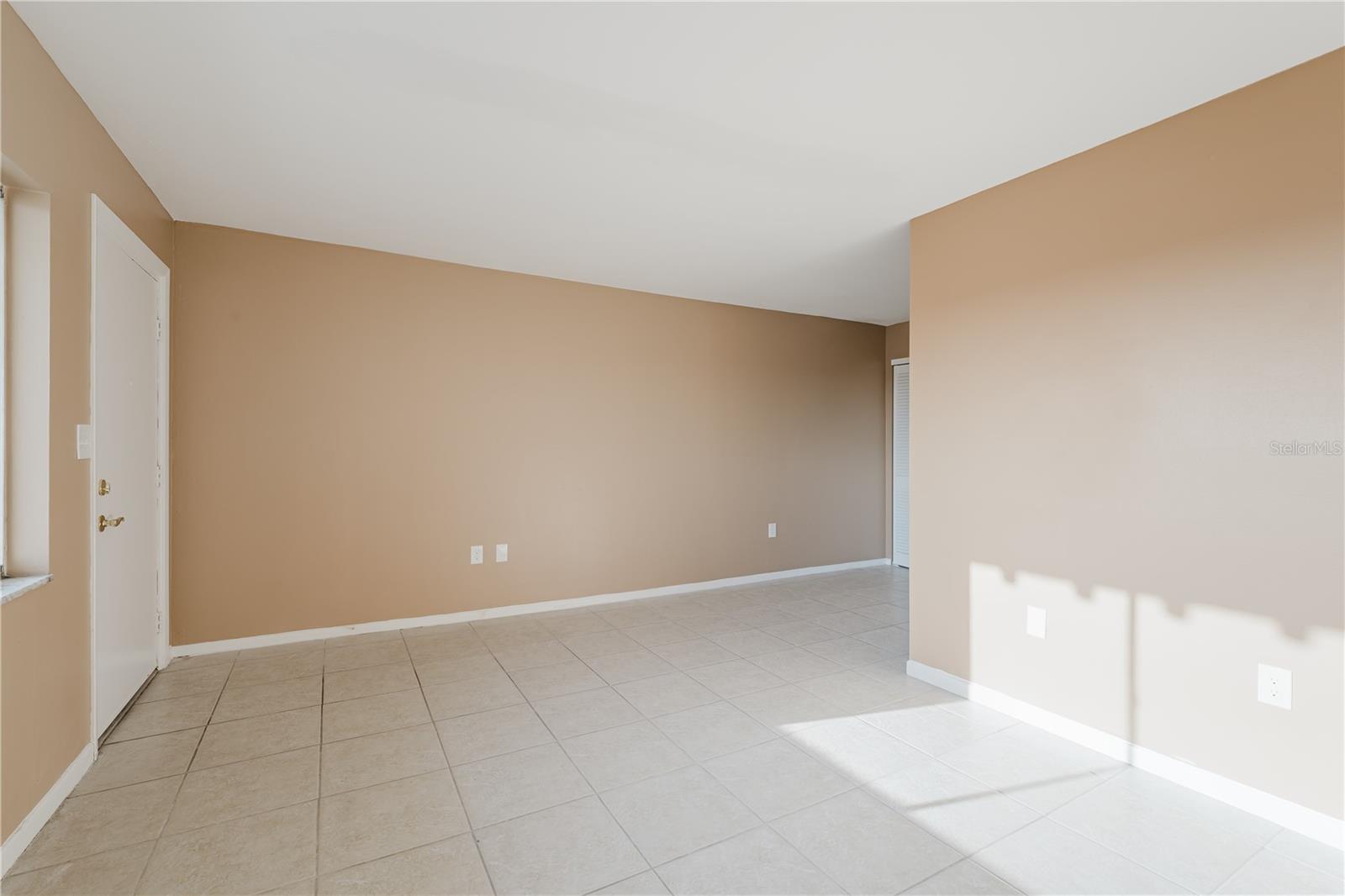 Image 7 of 26 For 8950 Park Boulevard 508