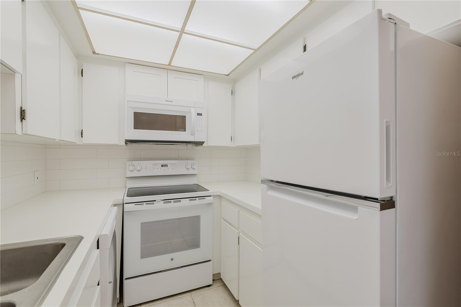 Image 8 of 26 For 8950 Park Boulevard 508