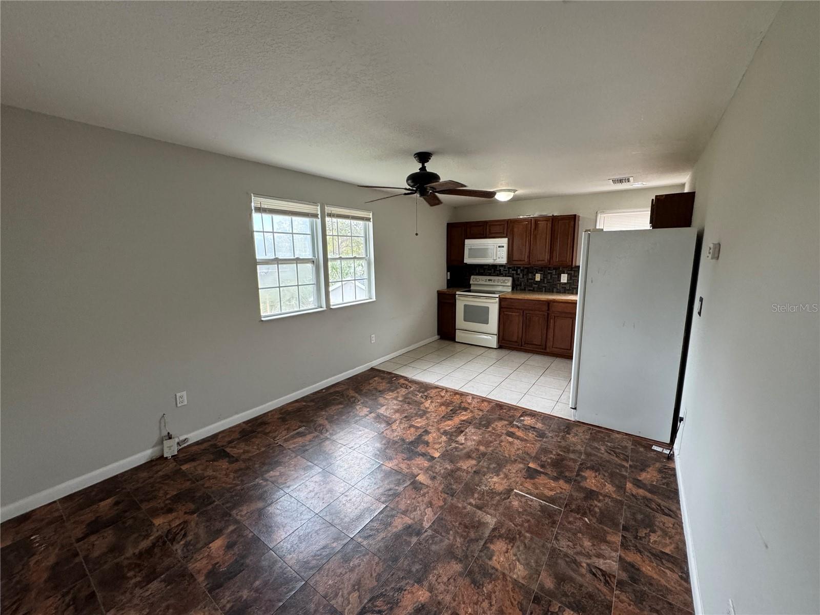 Image 2 of 15 For 9407 Riverview Drive A