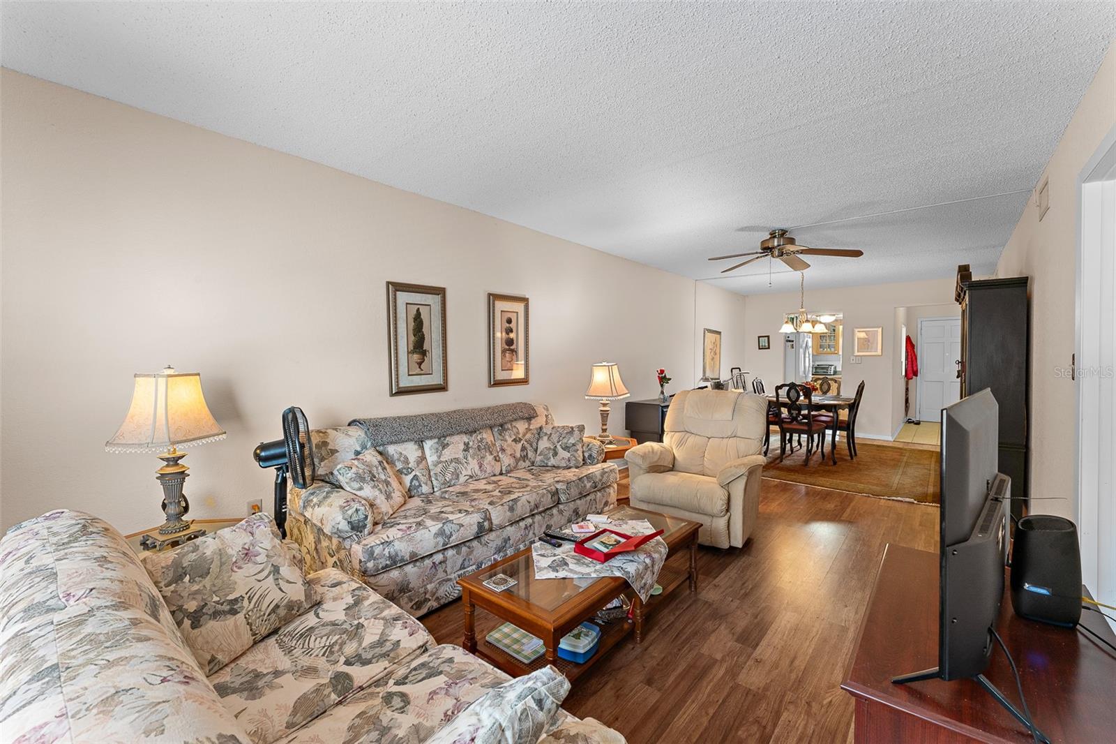 Listing photo id 1 for 4746 Azalea Drive 105c