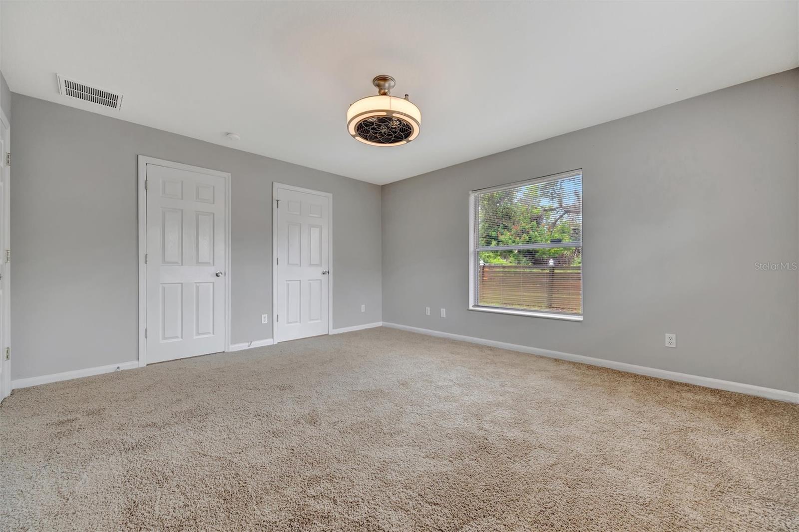Image 19 of 38 For 4150 15th Avenue S