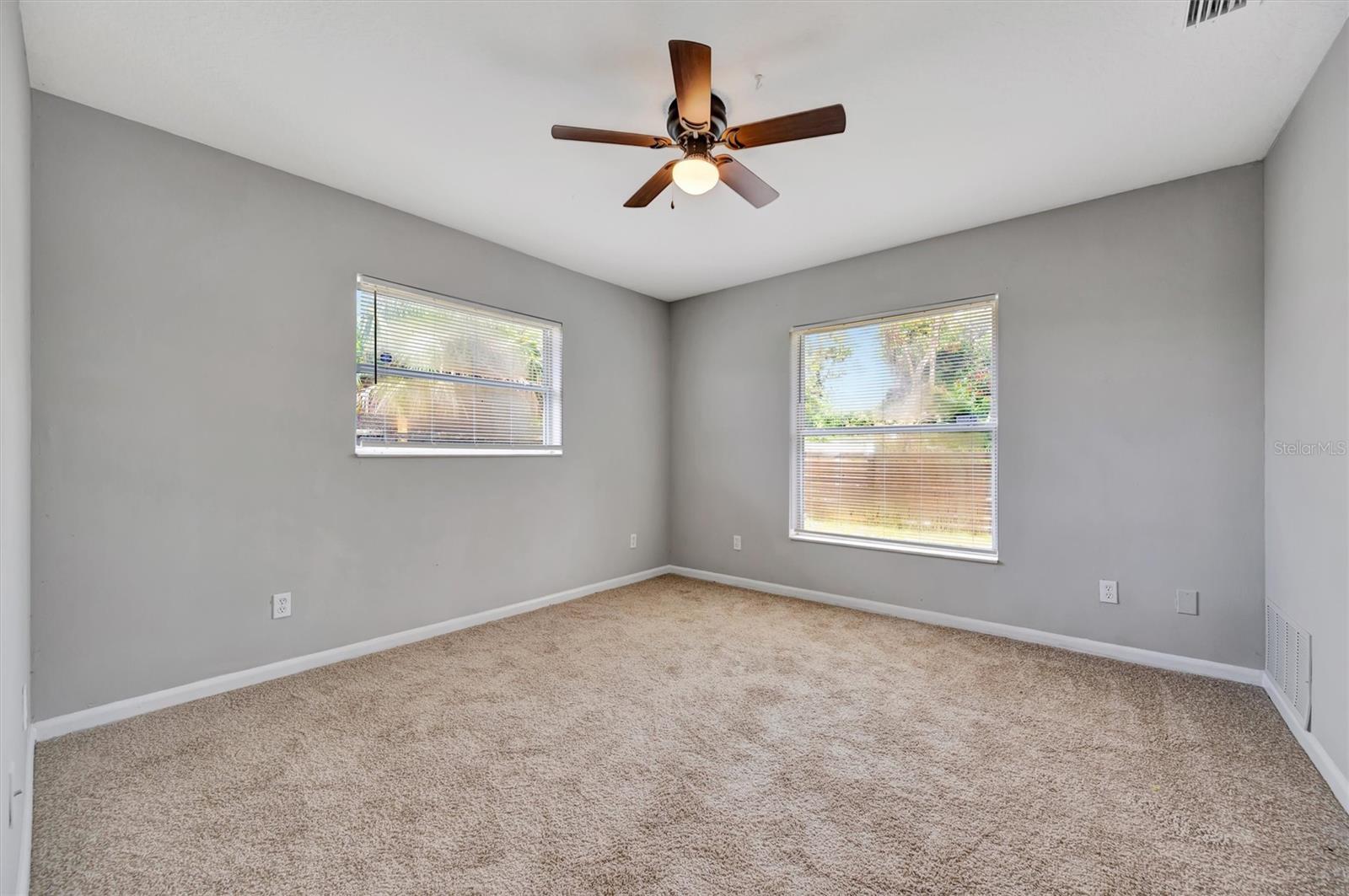 Image 24 of 38 For 4150 15th Avenue S