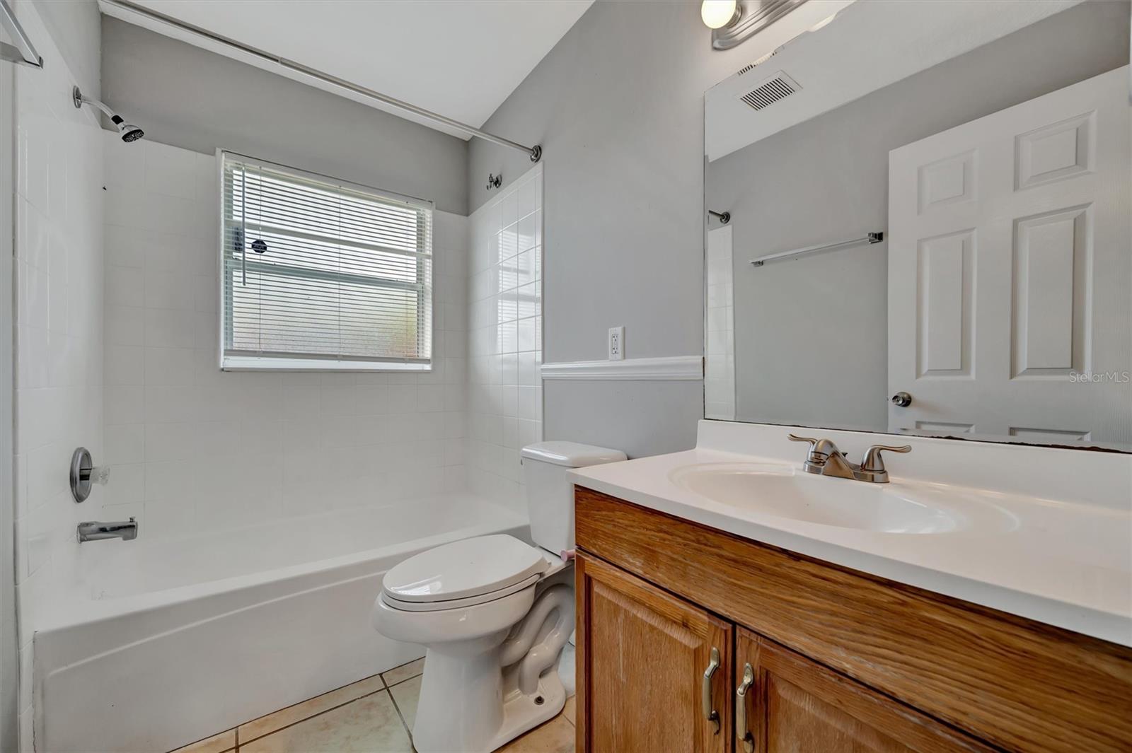 Image 26 of 38 For 4150 15th Avenue S