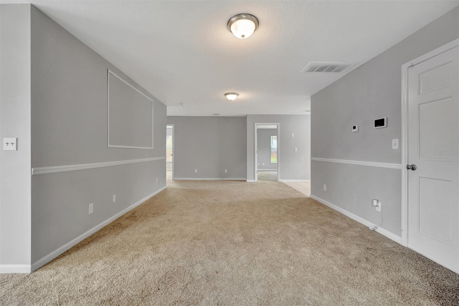 Image 9 of 38 For 4150 15th Avenue S