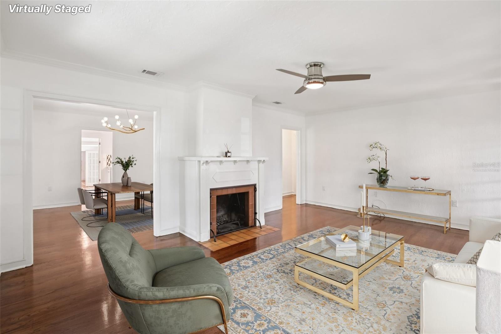 Listing photo id 1 for 4003 Obispo Street