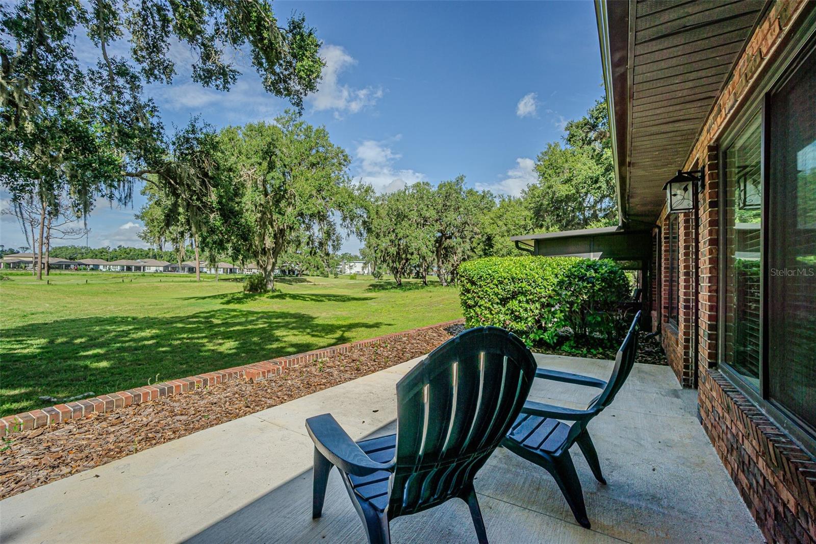 Listing photo id 0 for 6533 Brentwood Drive