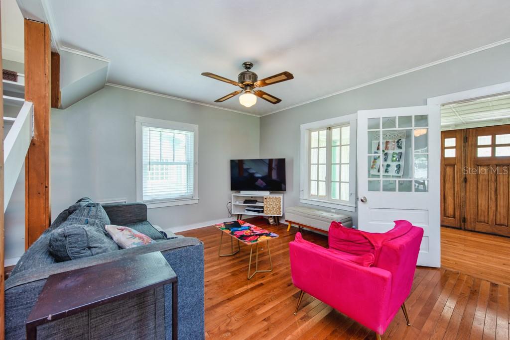 Image 10 of 54 For 7348 Grand Boulevard