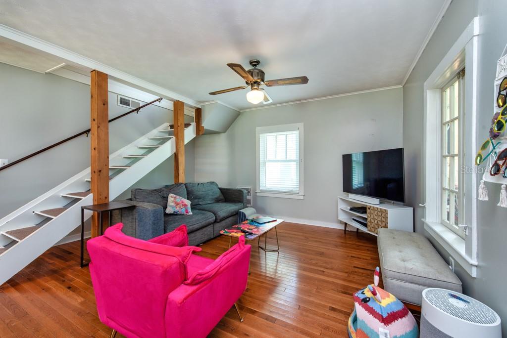 Image 11 of 54 For 7348 Grand Boulevard