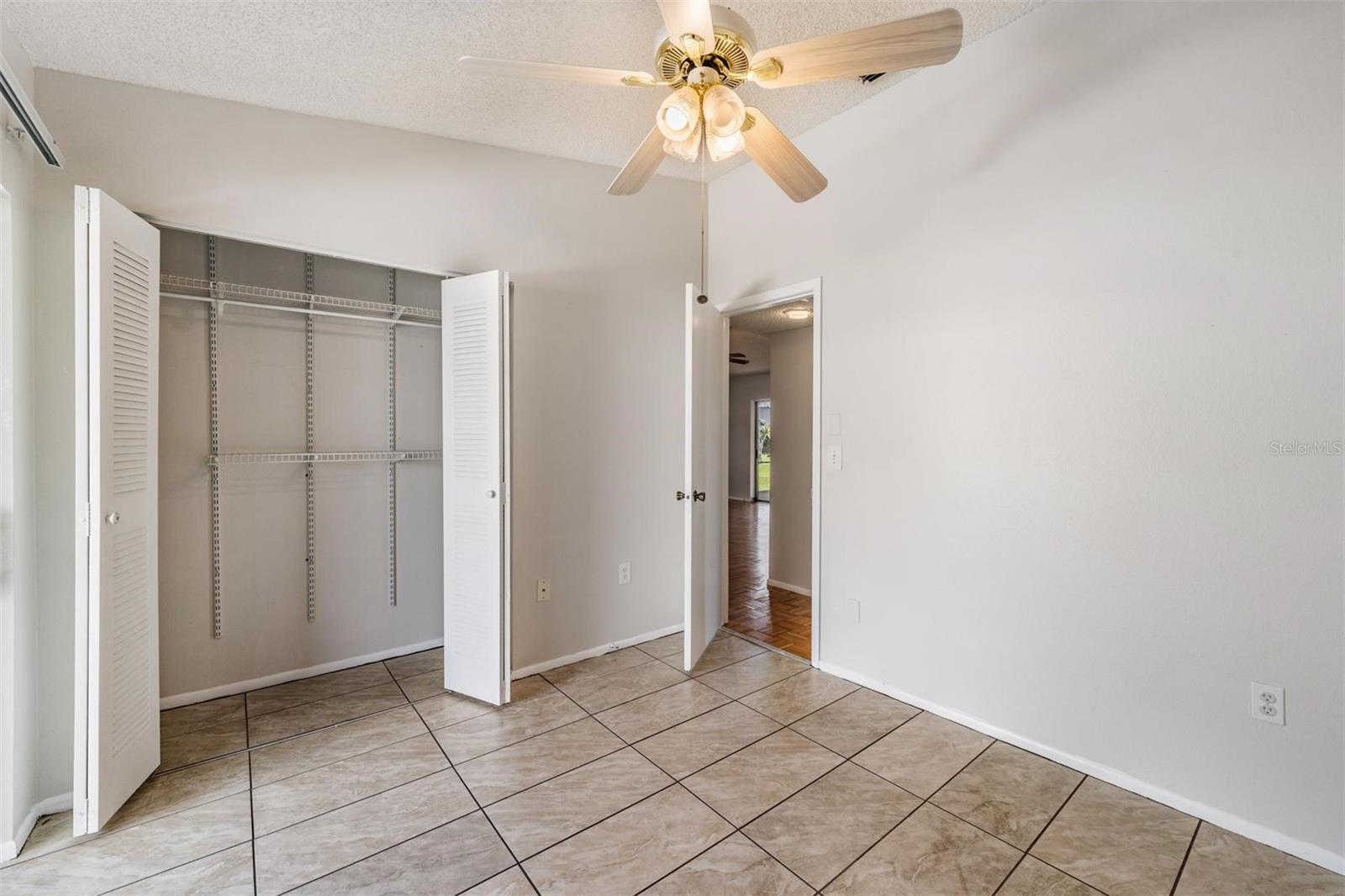 Image 13 of 27 For 3913 42nd Street W