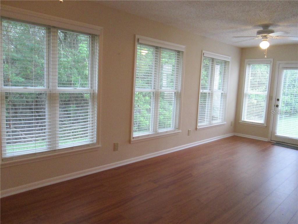 Image 12 of 25 For 14873 Feather Cove Road