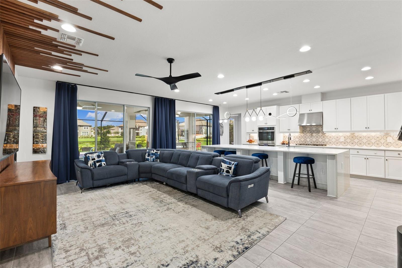 Image 28 of 70 For 7135 Graybrook Drive